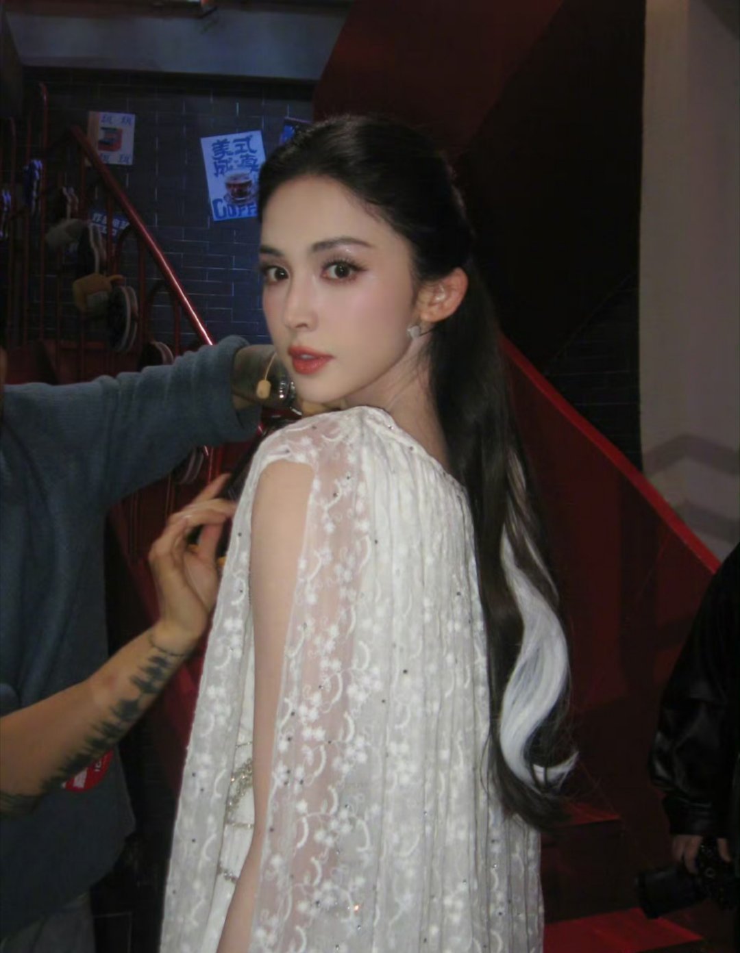 又见面啦我们小雪，娜扎限定返场小雪！太美啦姐？