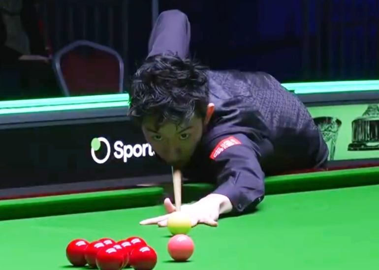 吴宜泽3-6不敌艾伦，无缘球员锦标赛八强！  北京时间2月17日晚，202