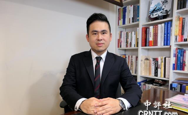 赖清德5月20日将发表就职一周年谈话，新党前发言人王炳忠指出，从目前赖的言行与施