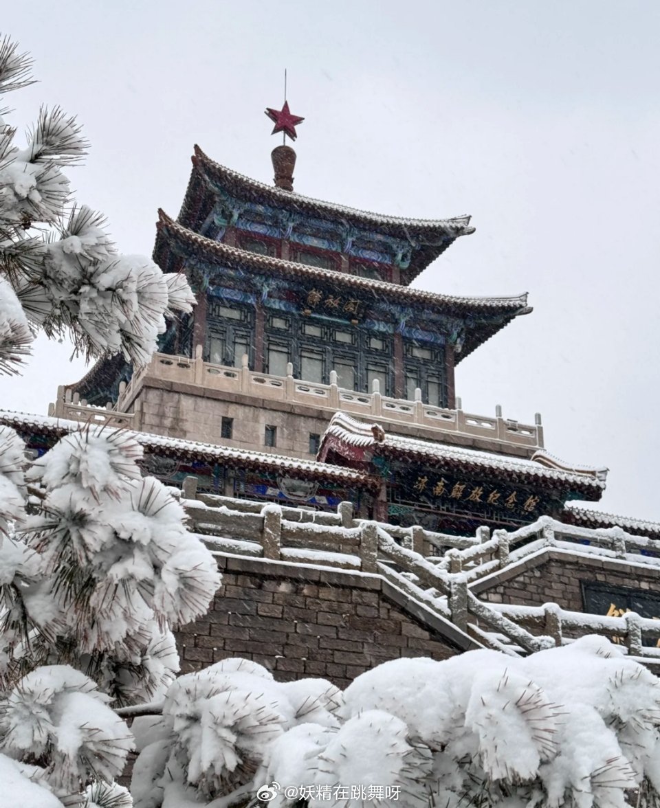 济南因暴雪停课的精彩内容，来智搜看看👇🏻👇🏻👇🏻对于这次强降雪我觉