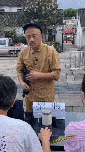 你不傻，你也别把别人当傻子嘛[大笑]