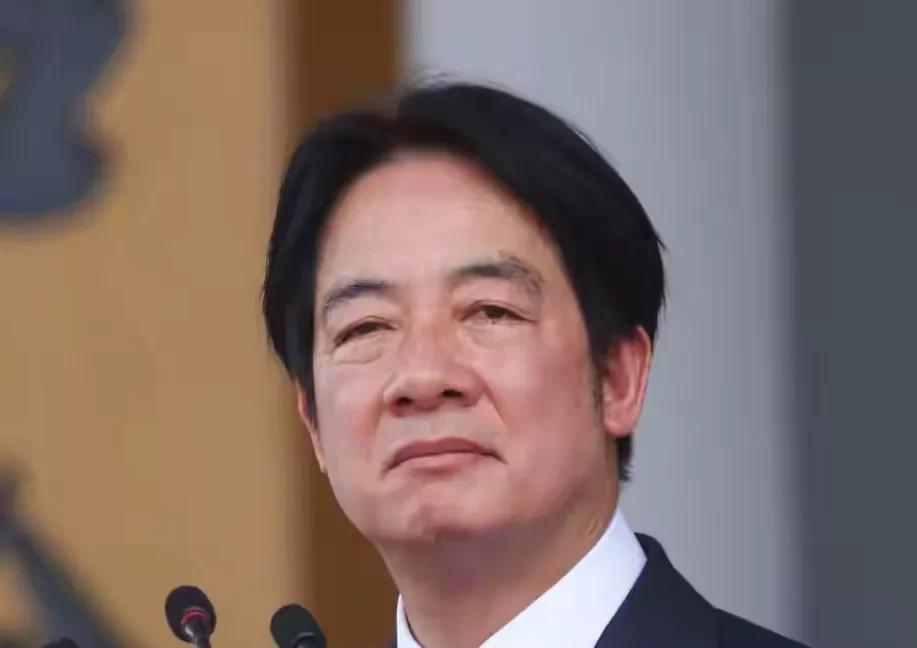 沈伯洋只是民进党的一个鹰犬，对他进行立案侦查算是杀鸡儆猴、敲山震虎。但是这还不足