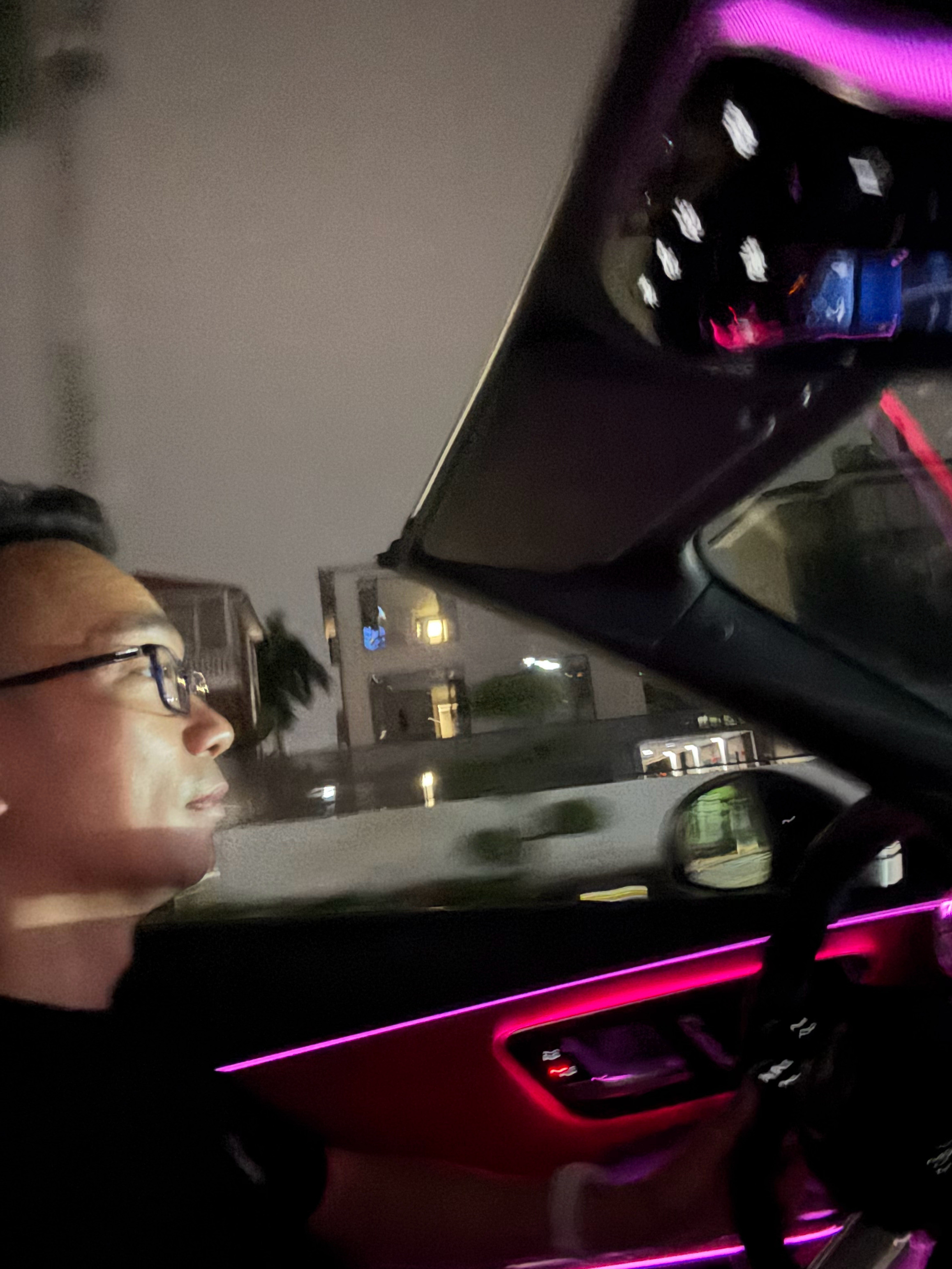 小周末，开开她……​​​