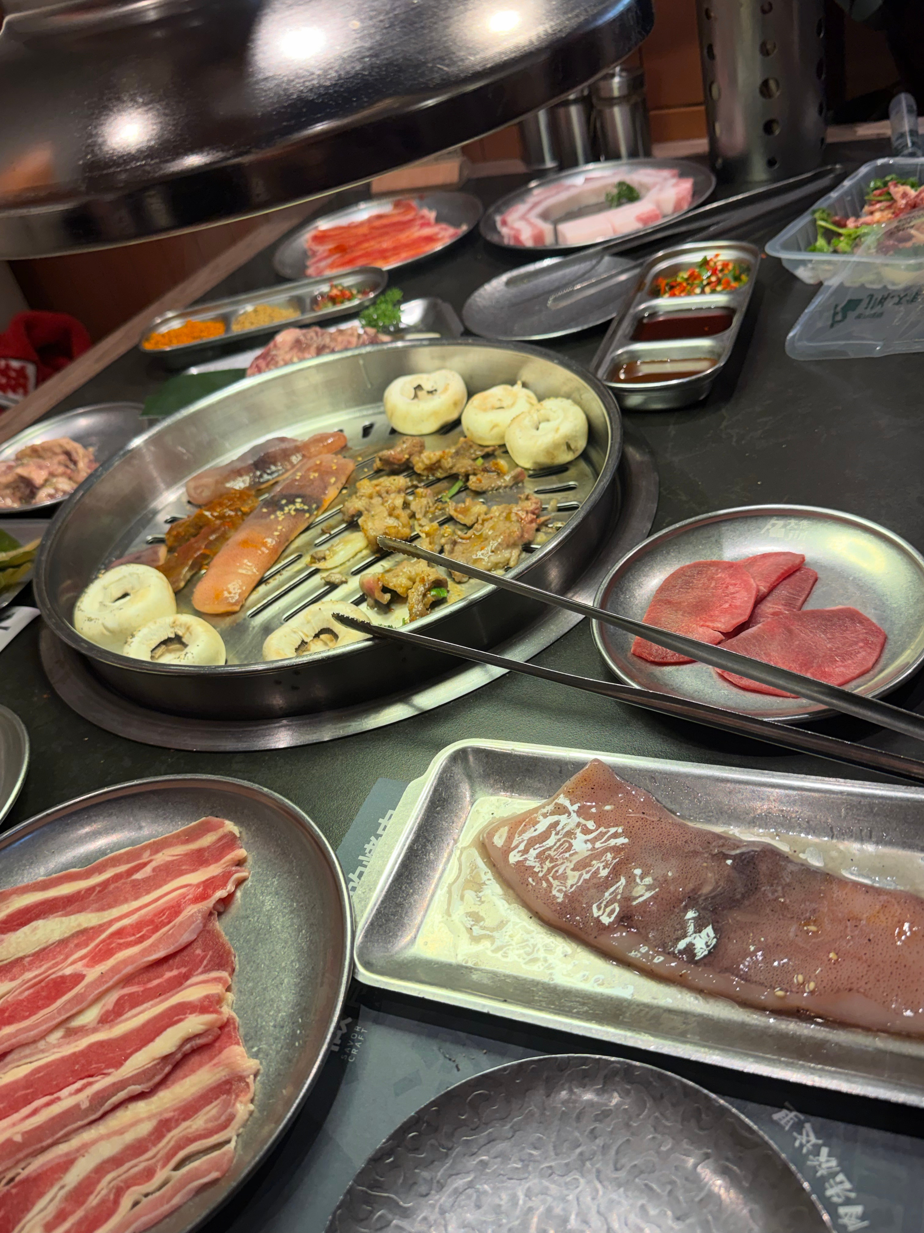 明天回湖南狂吃辣椒了，今天再来炫一顿烤肉