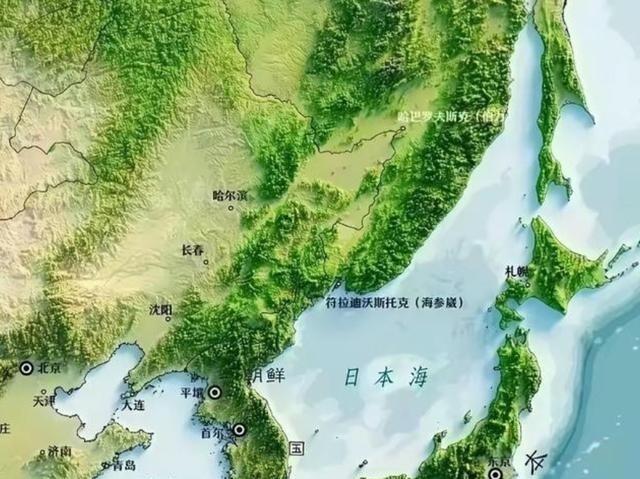 一旦中国决定动手教训日本，战机、导弹从东北方向，需要经过朝鲜或俄罗斯的防空识别区