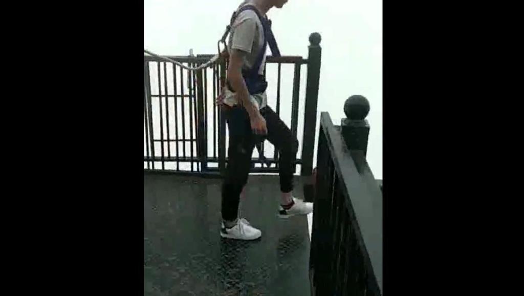 任万全:云中漫步(FLASH版)_土豆视频