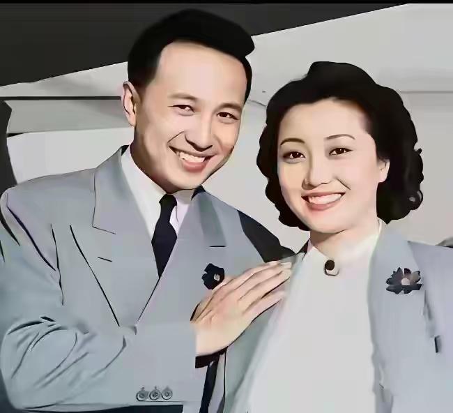 著名科学家钱学森夫人蒋英年轻时确实漂亮非凡，美貌惊艳，气质优雅。有好多人说，钱老