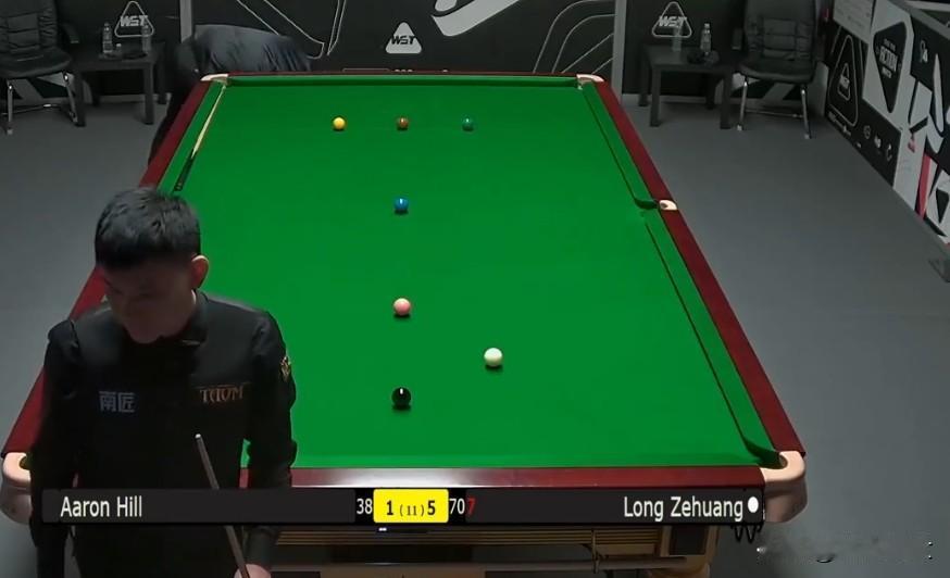 完美的演绎！龙泽煌职业生涯的高光之作。2025斯诺克英锦赛资格赛第三轮，龙泽煌
