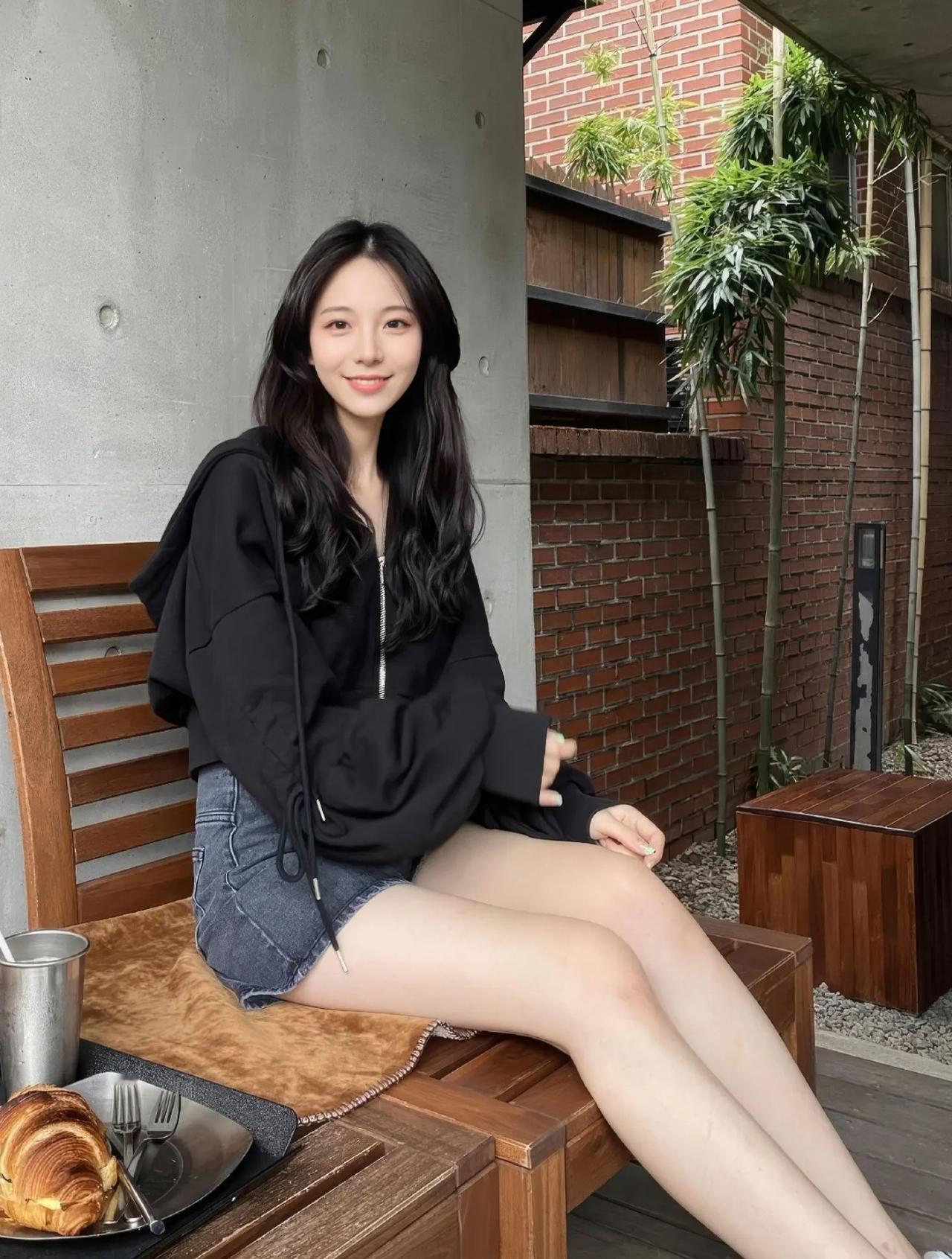 甜妹治愈系的笑容