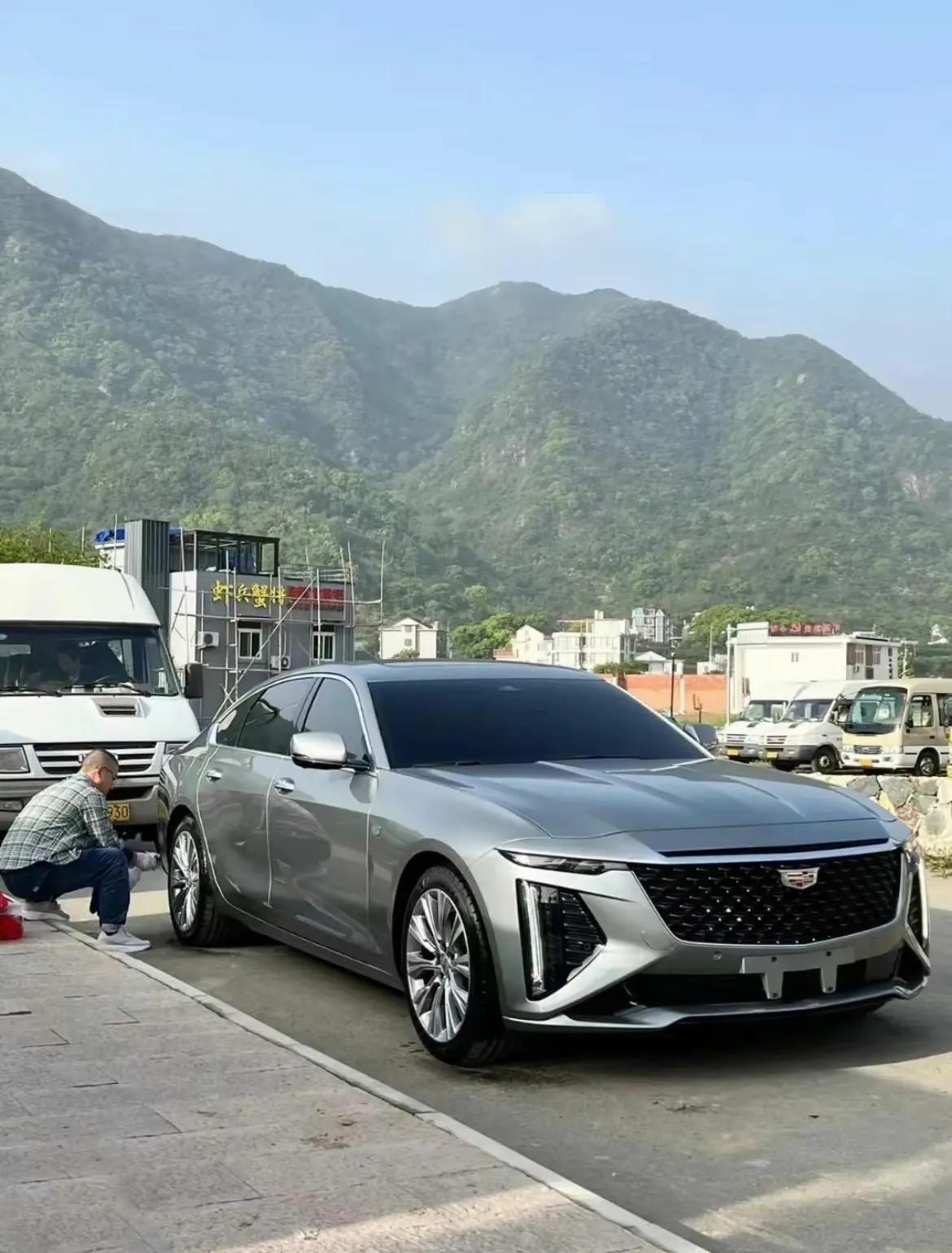 30万预算想入手豪华C级车？新款凯迪拉克CT6来势汹汹！28.99万