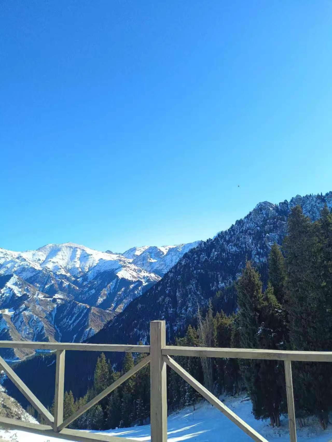 上热搜雪山🏔最美雪山这是什么神仙地方雪山美景