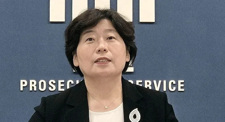 尹锡悦被特检强制传唤调查尹锡悦前总统被特检盯上了，连续几
