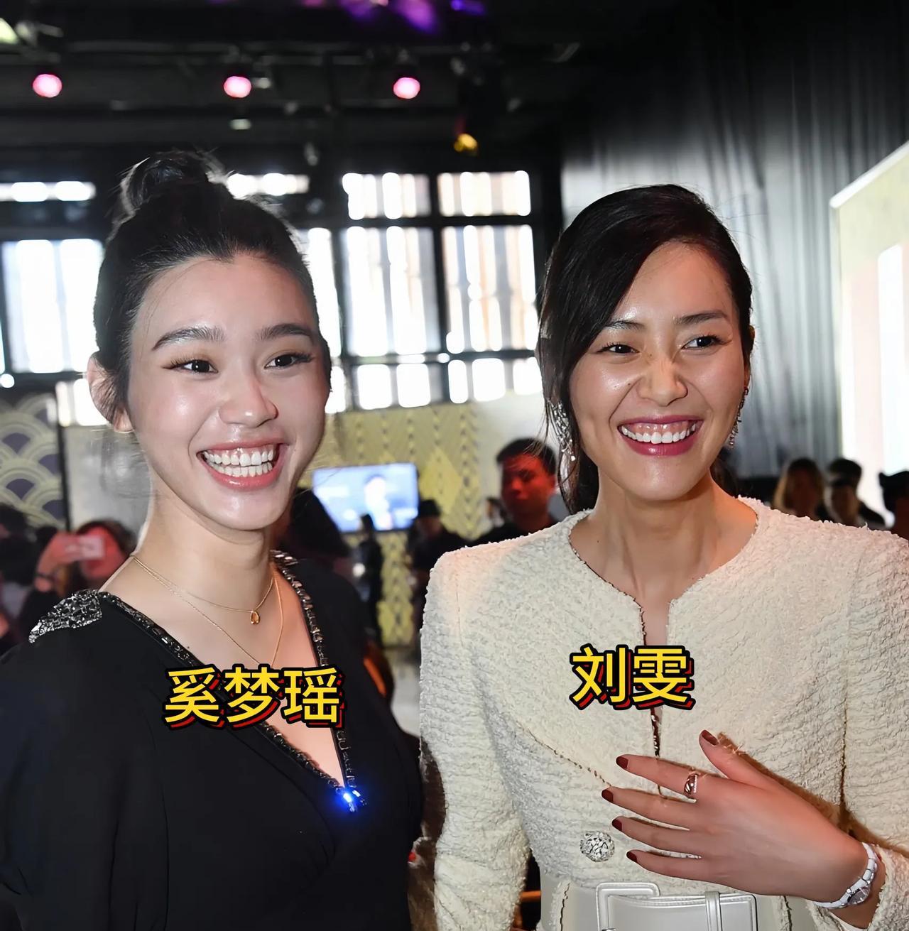 这是中国两大顶级超模的合影，在无美颜无滤镜的原生相机镜头下，她们表现出了最真实的