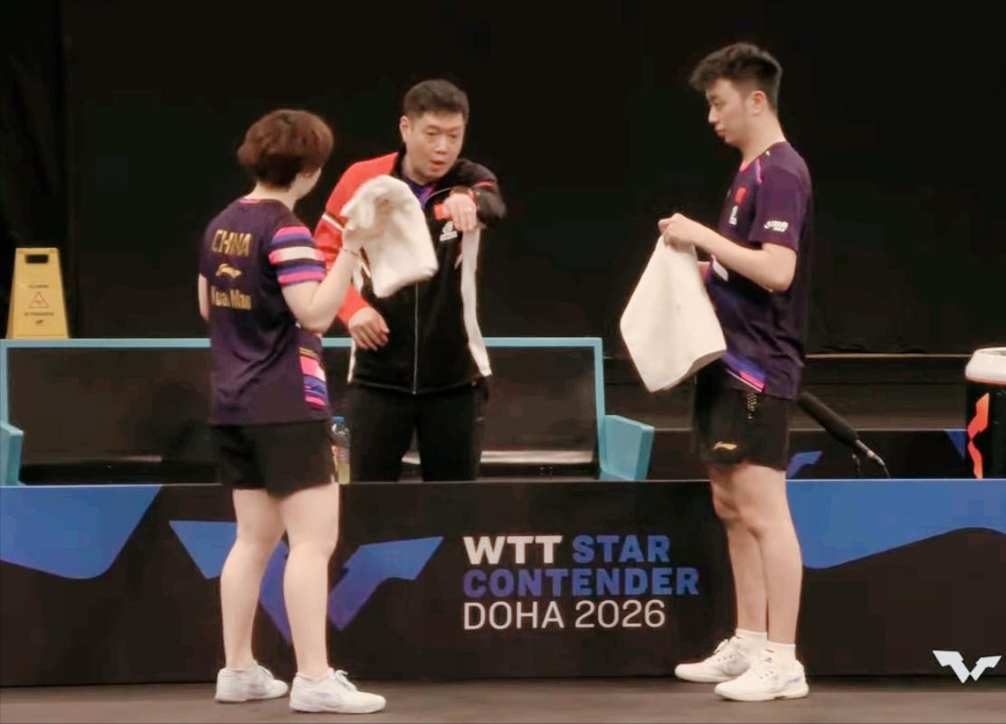 邱贻可给蒯曼当现场教练了！教练竞聘出来结果之后，邱贻可第一次给蒯曼当现场教