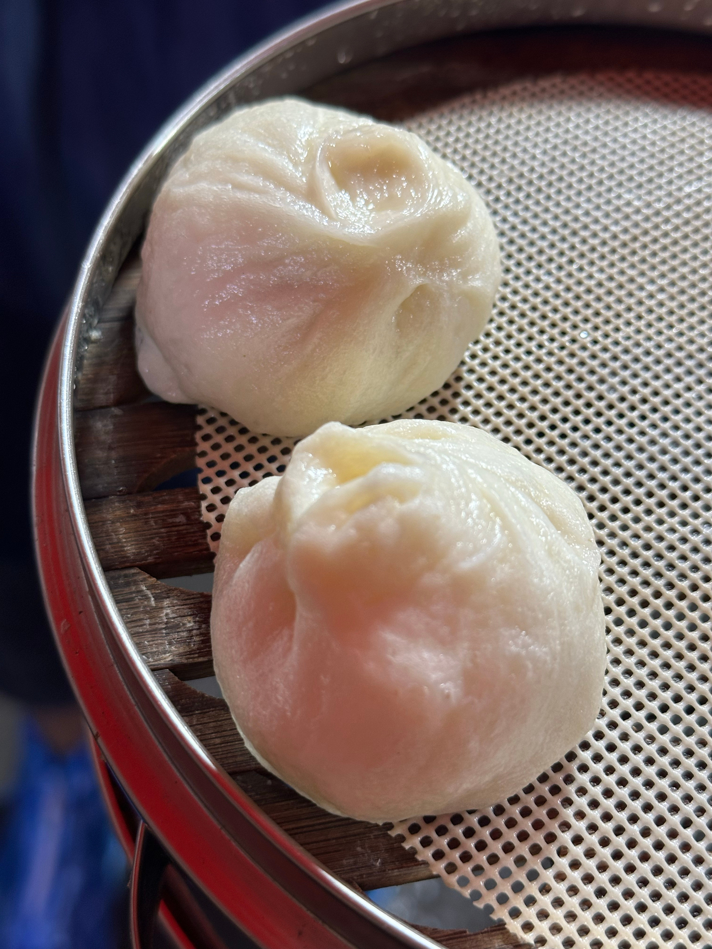 旅行今天终于彻底体会为啥不能随便问东北人：“好不好吃？”雨天起早来小河沿早市，