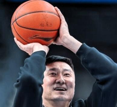 有一说一，广东男篮连胜未必一件好事，甚至急需一场失败来冷静下！听我细细道来，前6