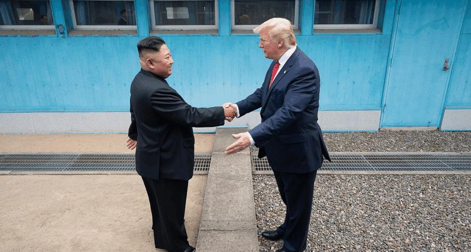 特朗普再次表态“愿见金正恩”,朝鲜释出罕见信号,这回真能成了? 当地时间10