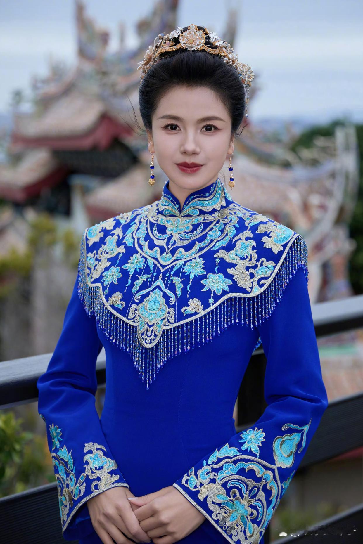 1.檀健次不愧是演员，哪怕他粉丝到处为他伸张正义，手撕某个女演员拍戏不够敬业，他
