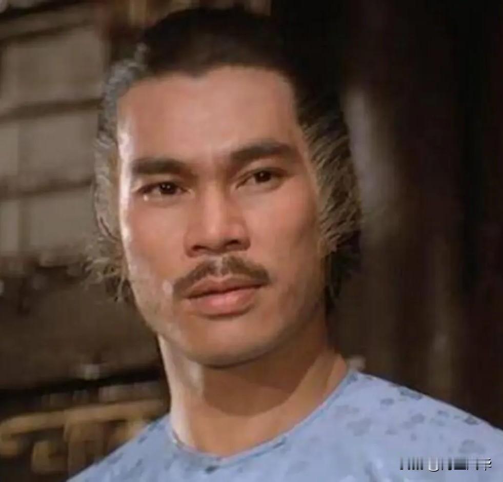 陈观泰的感情生活十分精彩，活了80岁，娶了4任老婆，而且都非常的漂亮。一个