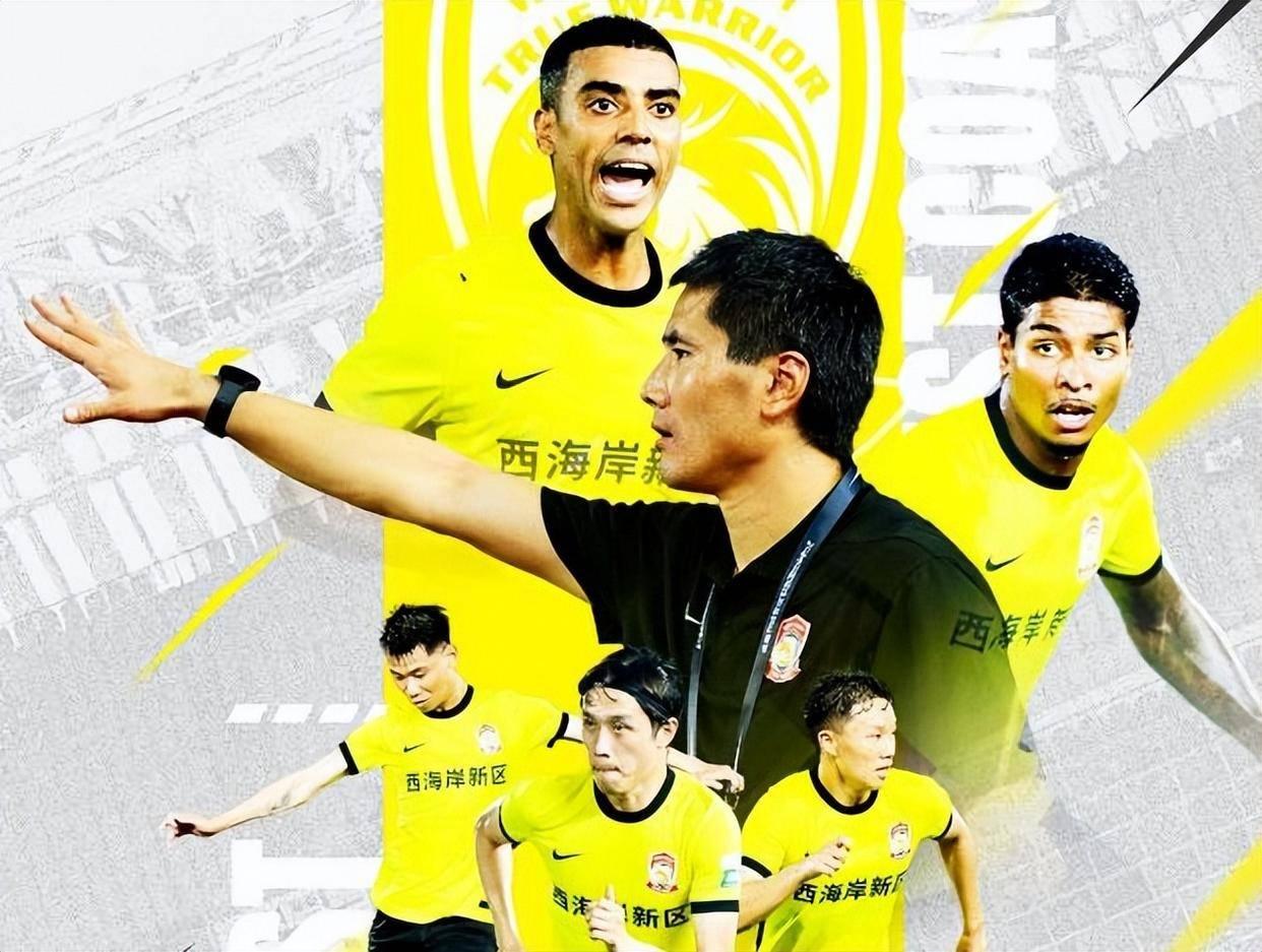 邵佳一上位，青岛西海岸球员受益大规模进入国家队。中场球员段刘愚27岁，本赛季6