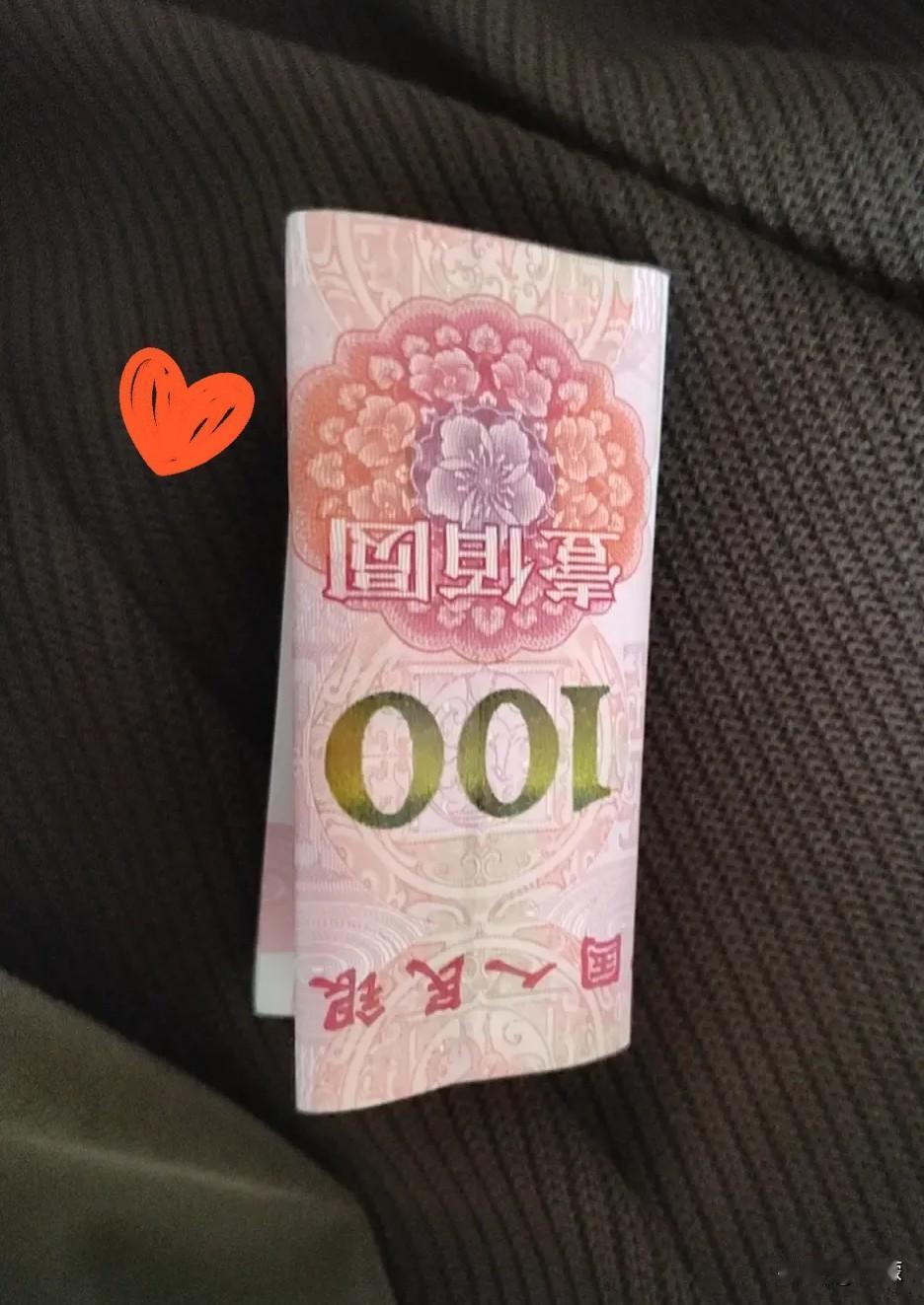 二婚重组家庭的相处分寸，真的太考验人心了。家里迎来一件喜事，也是我们重组家庭后
