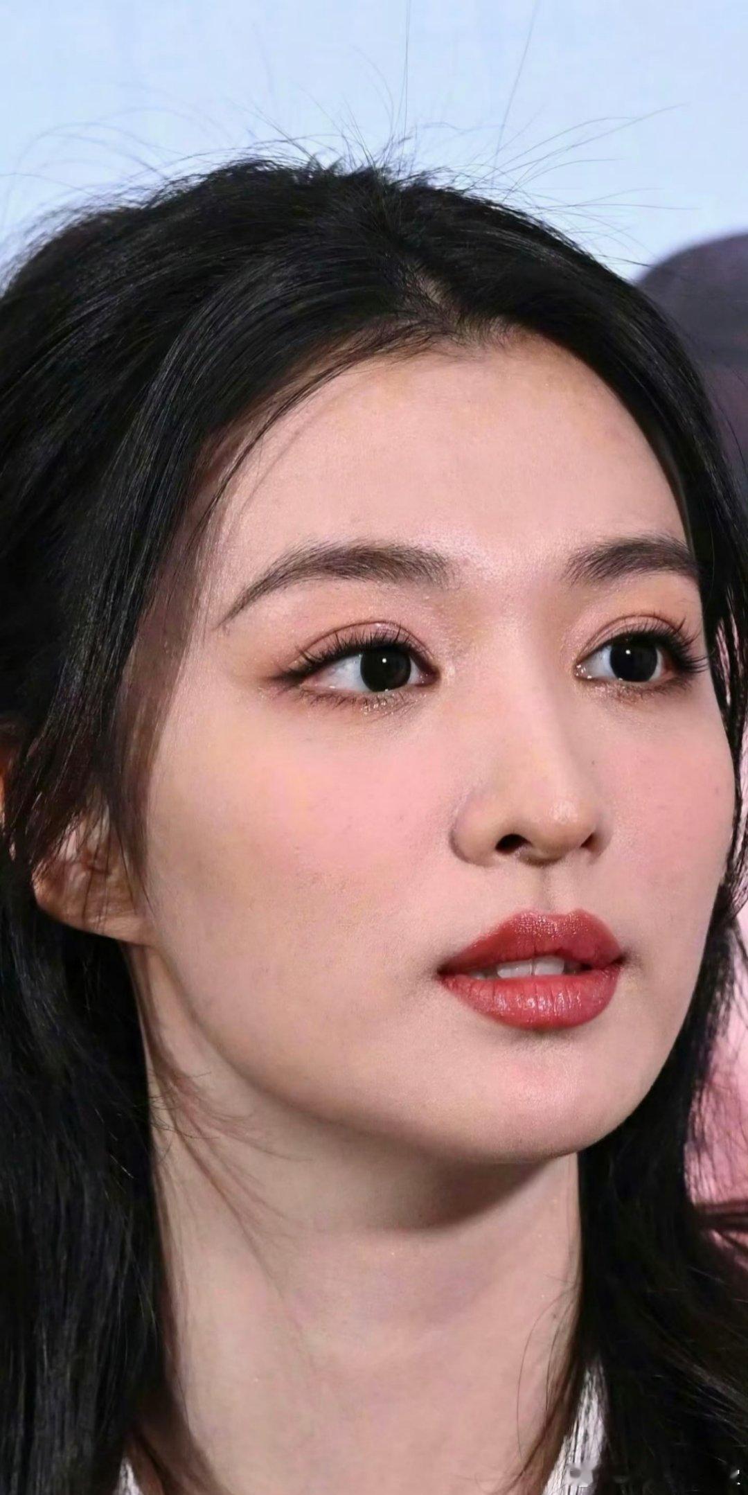 好美啊🙌🙌王楚然五官真的很抗打！​​​