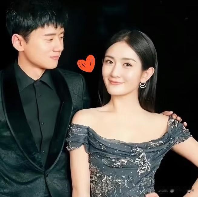 张杰怕是要被粉丝的“爱”整懵圈了！澳门跨年演唱会传谢娜当嘉宾，结果工作室评论区