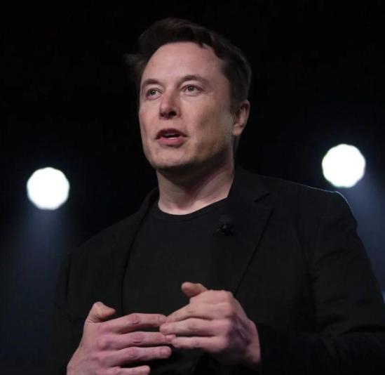 世界富豪马斯克再次语出惊人，振聋发聩。他说：“地球上未来发生最大的问题，就是人口
