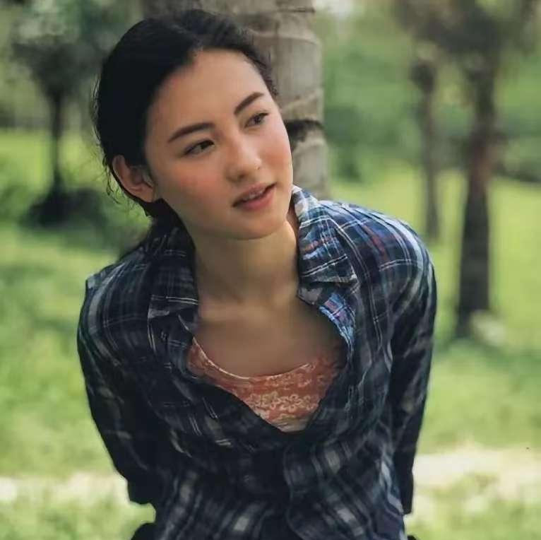 破案了，原来张柏芝当初生第3个儿子，并不是因为太喜欢孩子了，也不是因为很爱小儿子