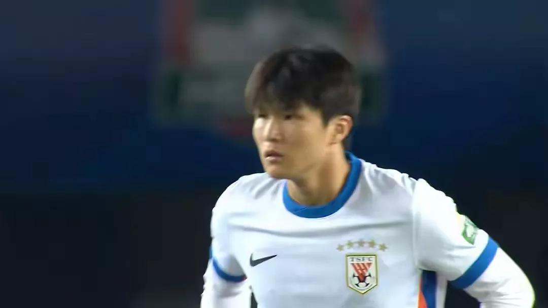 投桃报李韩鹏指导这一变阵终于收到成效头两场比赛的连胜，使得山东泰山成为九支