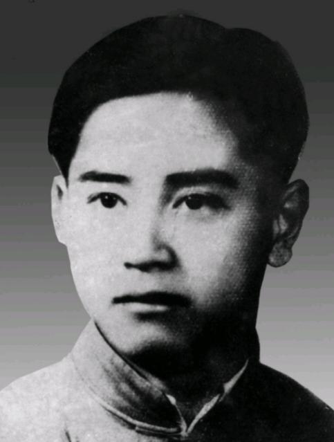 1949年11月的一天夜里，渣滓洞监狱外，一辆军车停了下来。几名特务押着一批犯人