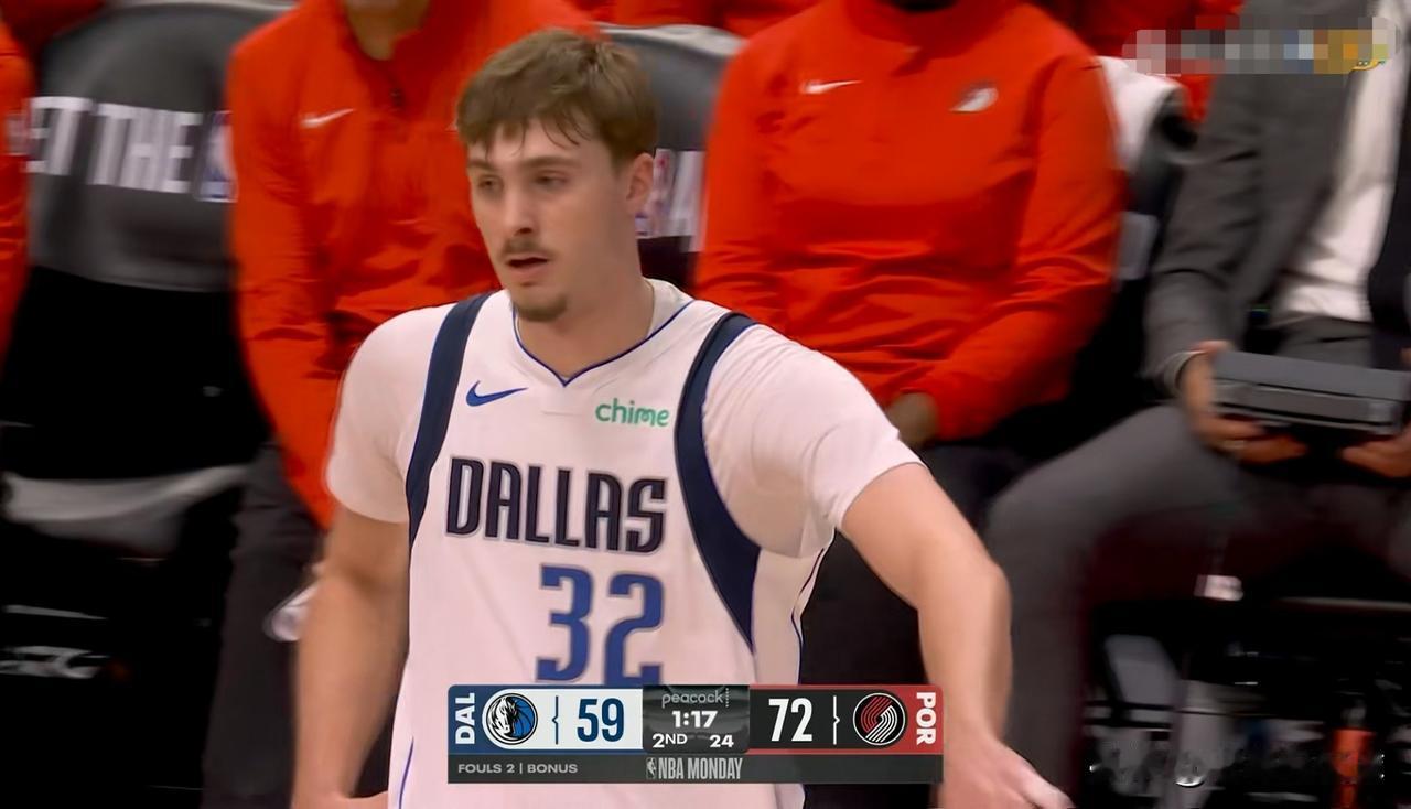 我忍不住要怒批独行侠状元郎弗拉格！在今天独行侠客场以122：125不敌开拓者的比