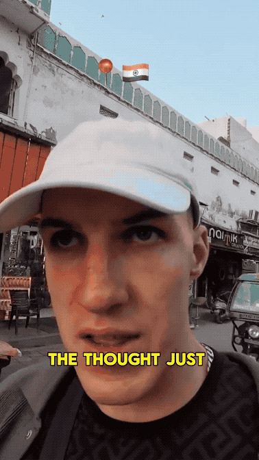 “3小时飞行如穿越外星”：外国游客中国归来，看到印度街头惊呼“纯混乱”！一位头戴