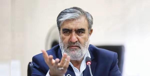 波斯宣布乌克兰全境都是打击目标伊朗这次是真急眼了。他们放话要把乌克兰全境都当