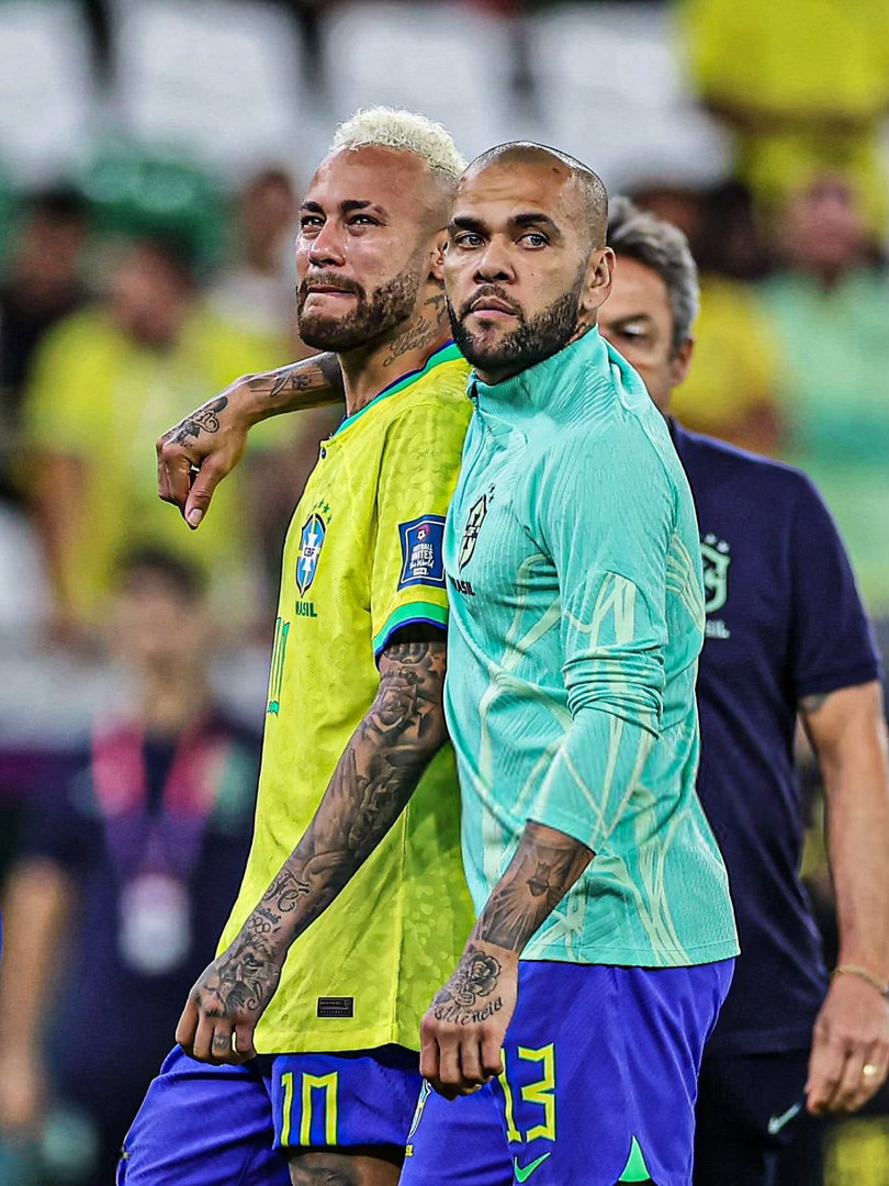 🇧🇷内马尔讲述了巴西队在2022年卡塔尔世界杯上被淘汰的感受，感觉就像在酒店