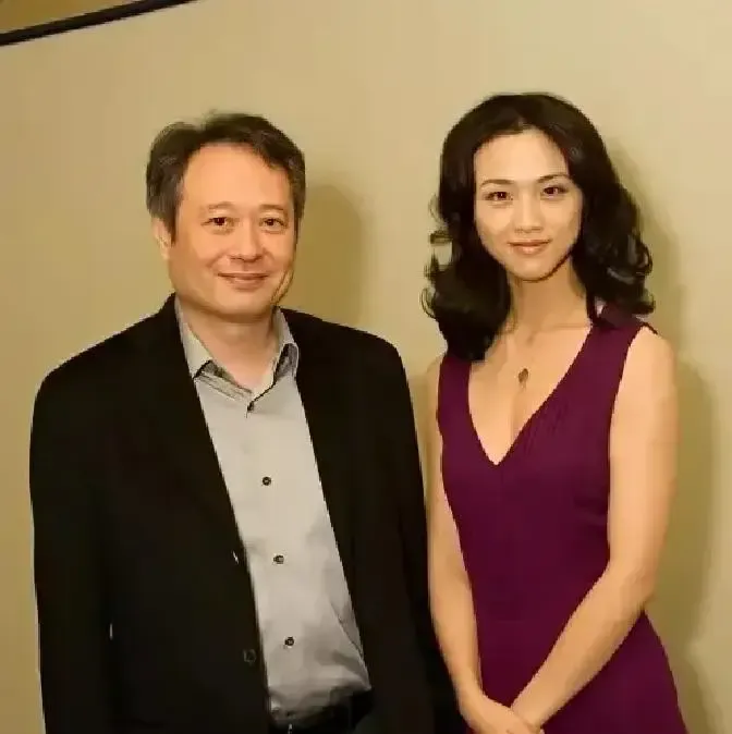 当年，汤唯接下〈色戒〉，男友田雨大怒说：“你疯了，这种戏你也接？”汤唯直接说：“你知道我赢了谁拿下这
