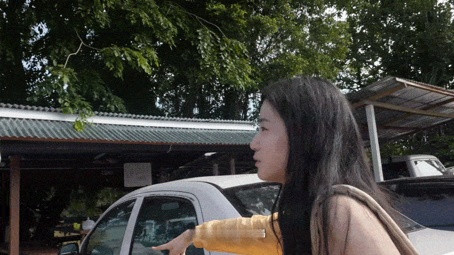 卢昱晓全脸涂满海泥卢昱晓浮潜谁能拒绝看寄居蟹🦀的样子啊！一整个好可爱的反应～傍