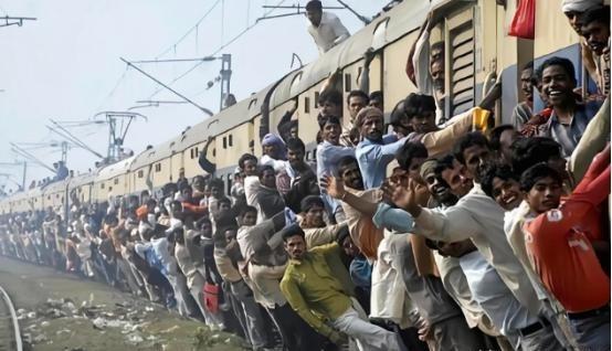 印度在未来会追赶上中国吗？说句实话吧，别说是未来，三哥就现在也超越了中国。你