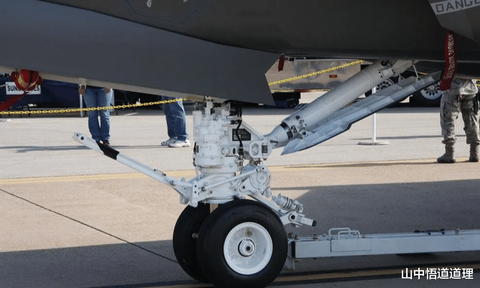 美国F-35“闪电II”战斗机开发历程简介