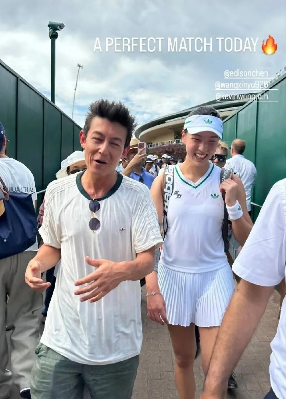 陈冠希、王欣瑜，两个本来八竿子打不着的人，因为温网被联系在了一起。看得出，两人