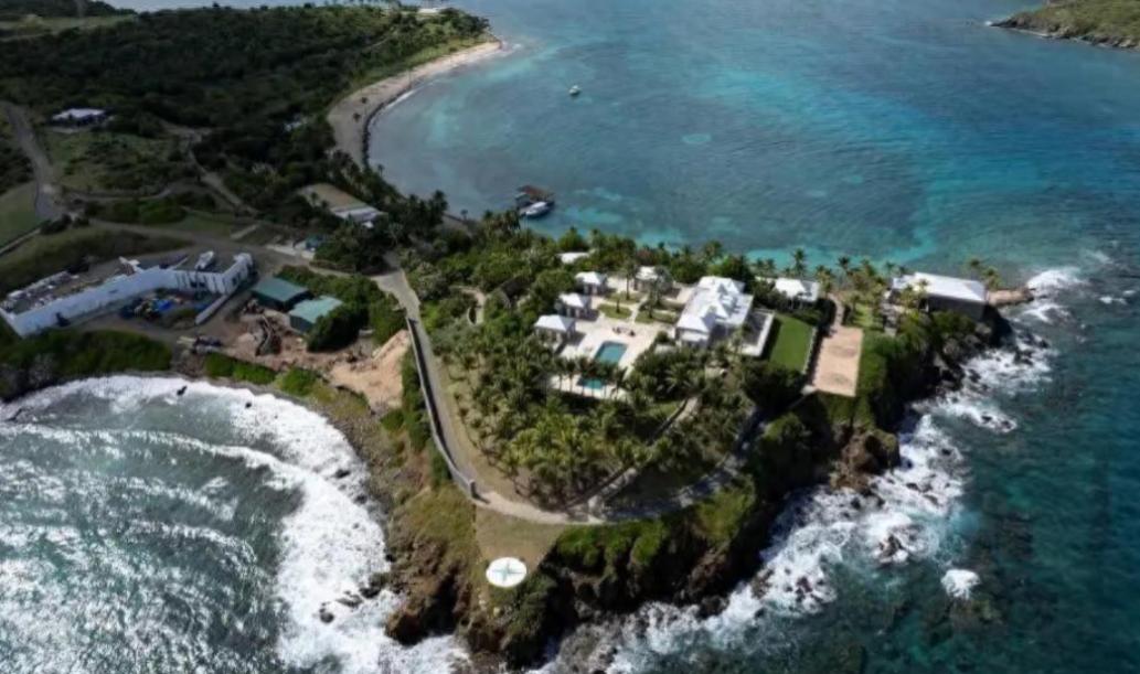 这一次，马斯克的人设算是彻底崩塌了！最新的解密文件狠狠打脸，原来他没上那座罪恶之