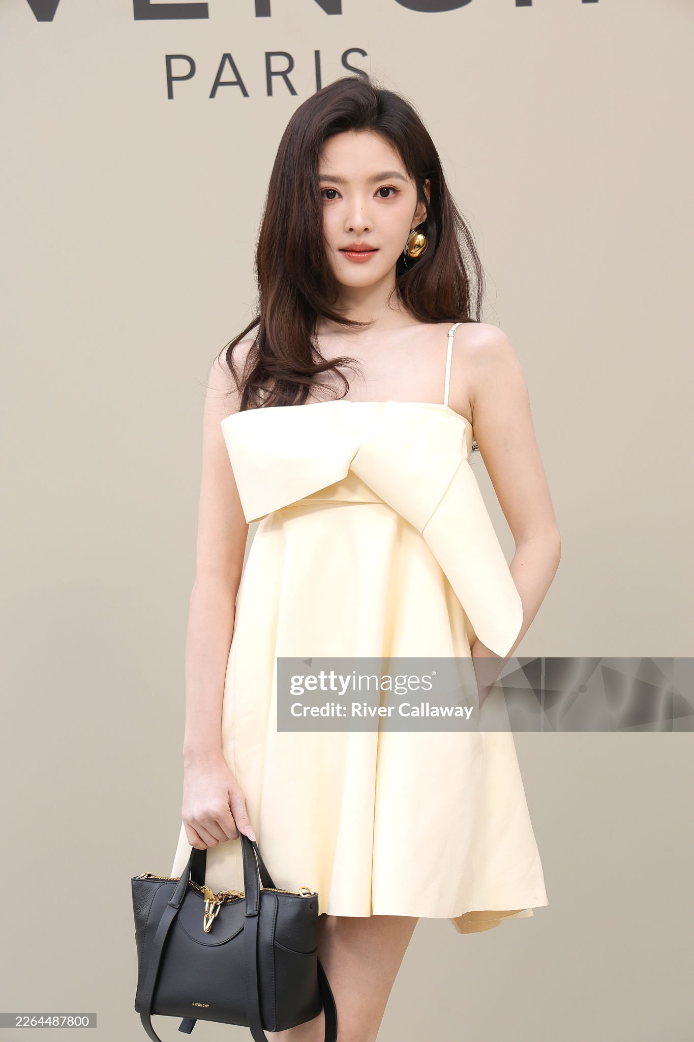 章若楠巴黎美的好权威章若楠的每一套look都绝美