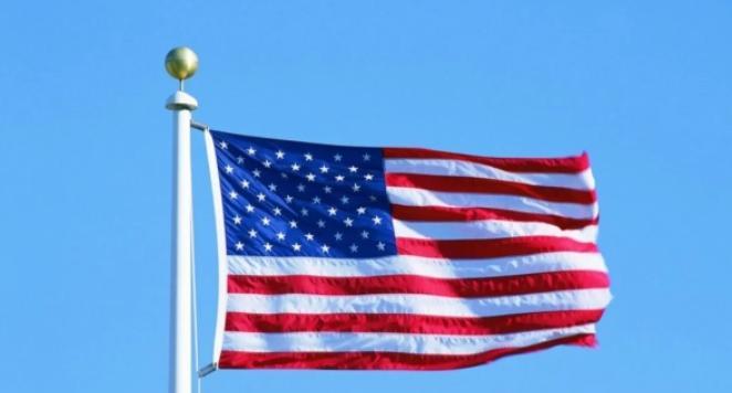 美国翻脸对我们进行报复！眼看我们在稀土管制方面不松口，美国对我们进行报复了！5