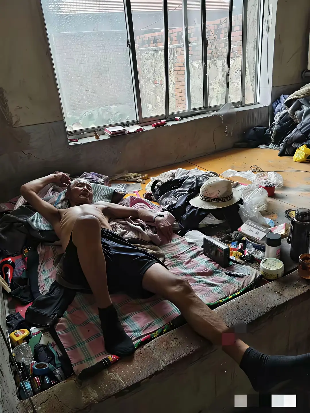 心酸！年轻的时候找个媳妇，也不至于这样吧？
