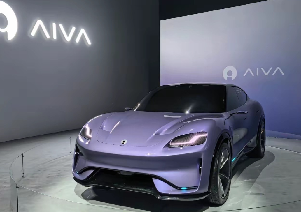 赛力斯AIVA首款车，火了！