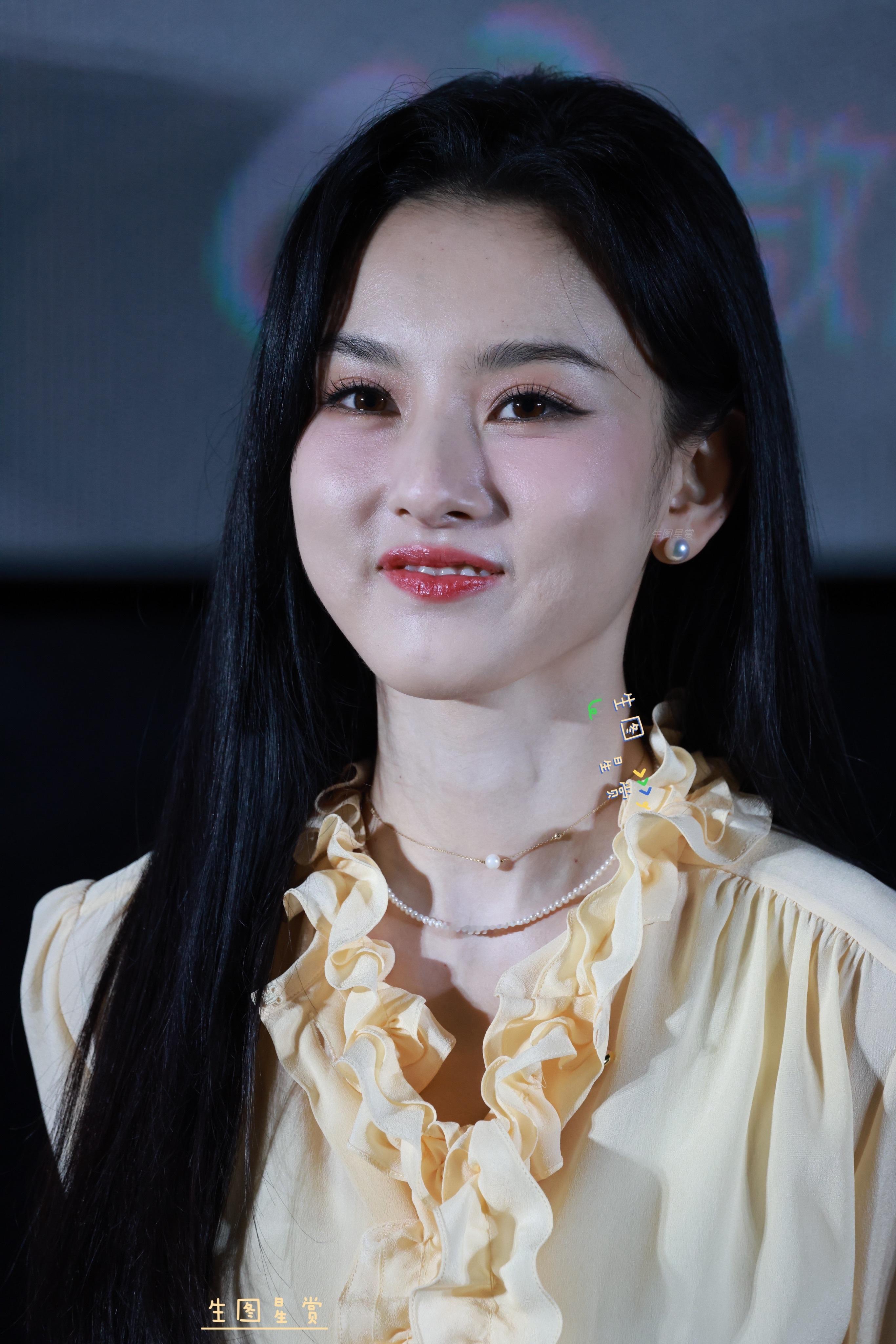 宋祖儿路演怼拍，半夏小兔米米嘟🐰💧宋祖儿无忧渡宋祖儿​​