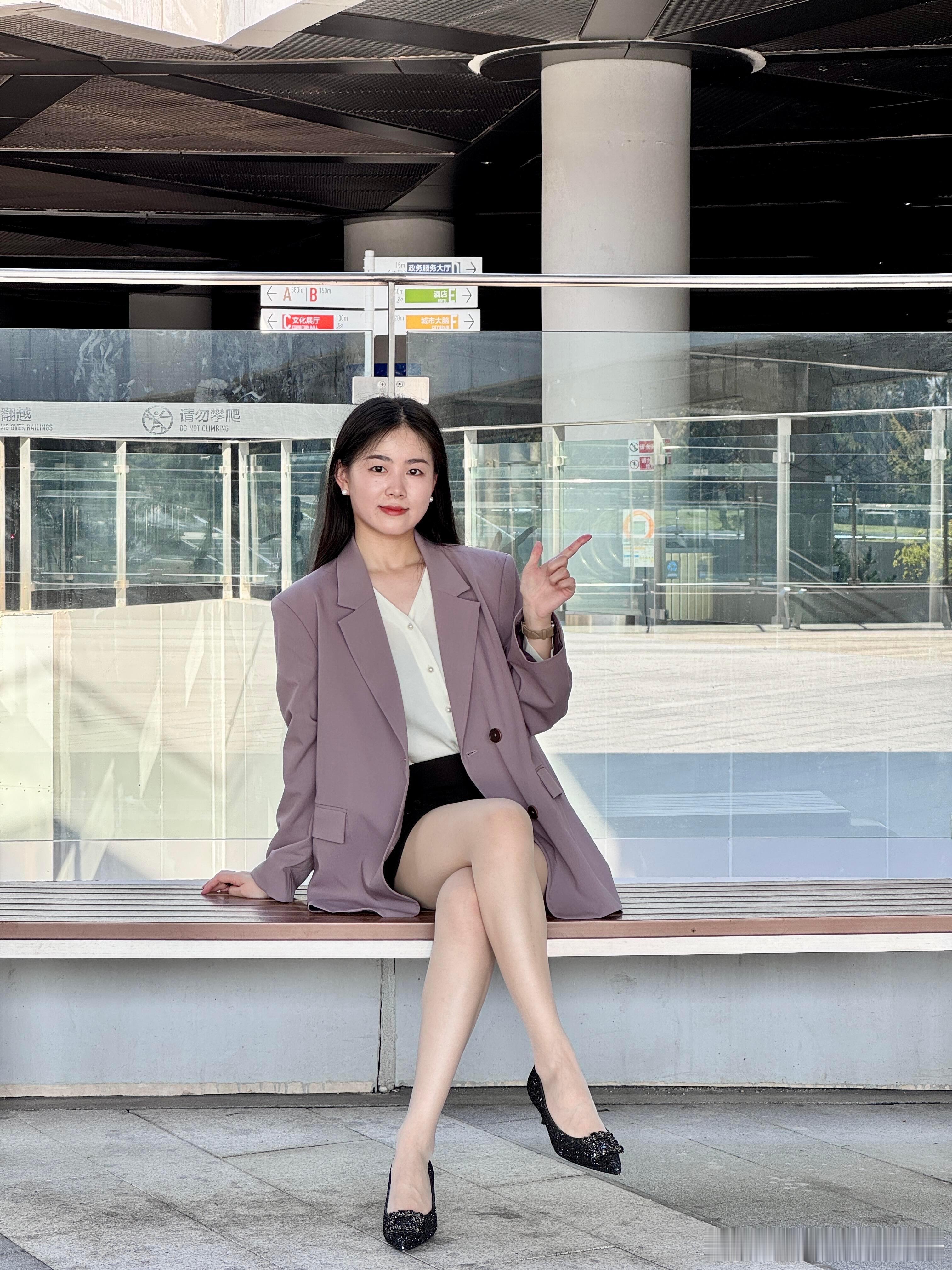 大学老师日常穿搭，丝袜必备单品～​​​
