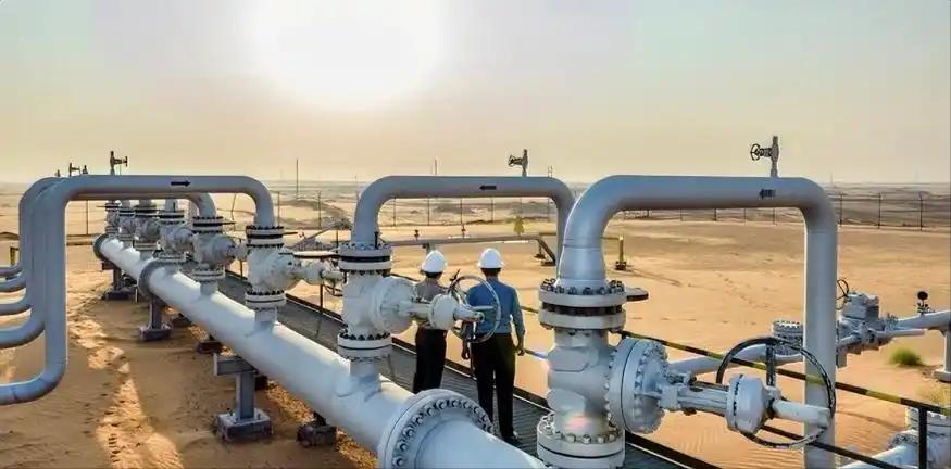 西方喊了四年的“整垮俄罗斯”，现在看来完全成了一个笑话。 看现在的莫斯科，超