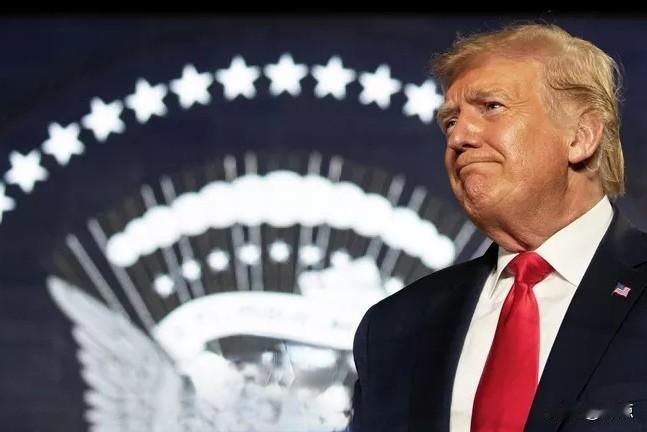 特朗普的“失败年”：近六成美国人对其第二任期不满意。一项由CNN委托的民调显