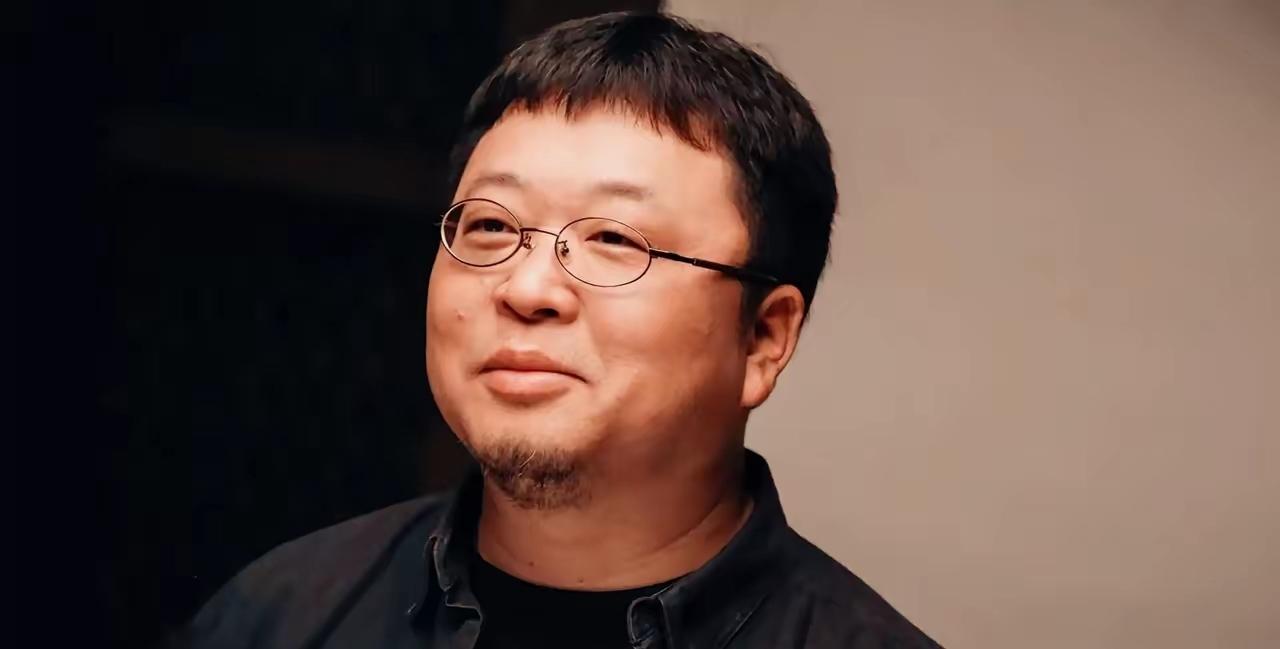 老罗晚上睡不着觉，发了一条足以让无良商家瑟瑟发抖的微博，​仅仅五个小时，就收获